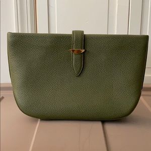 Neely & Chloe Clutch